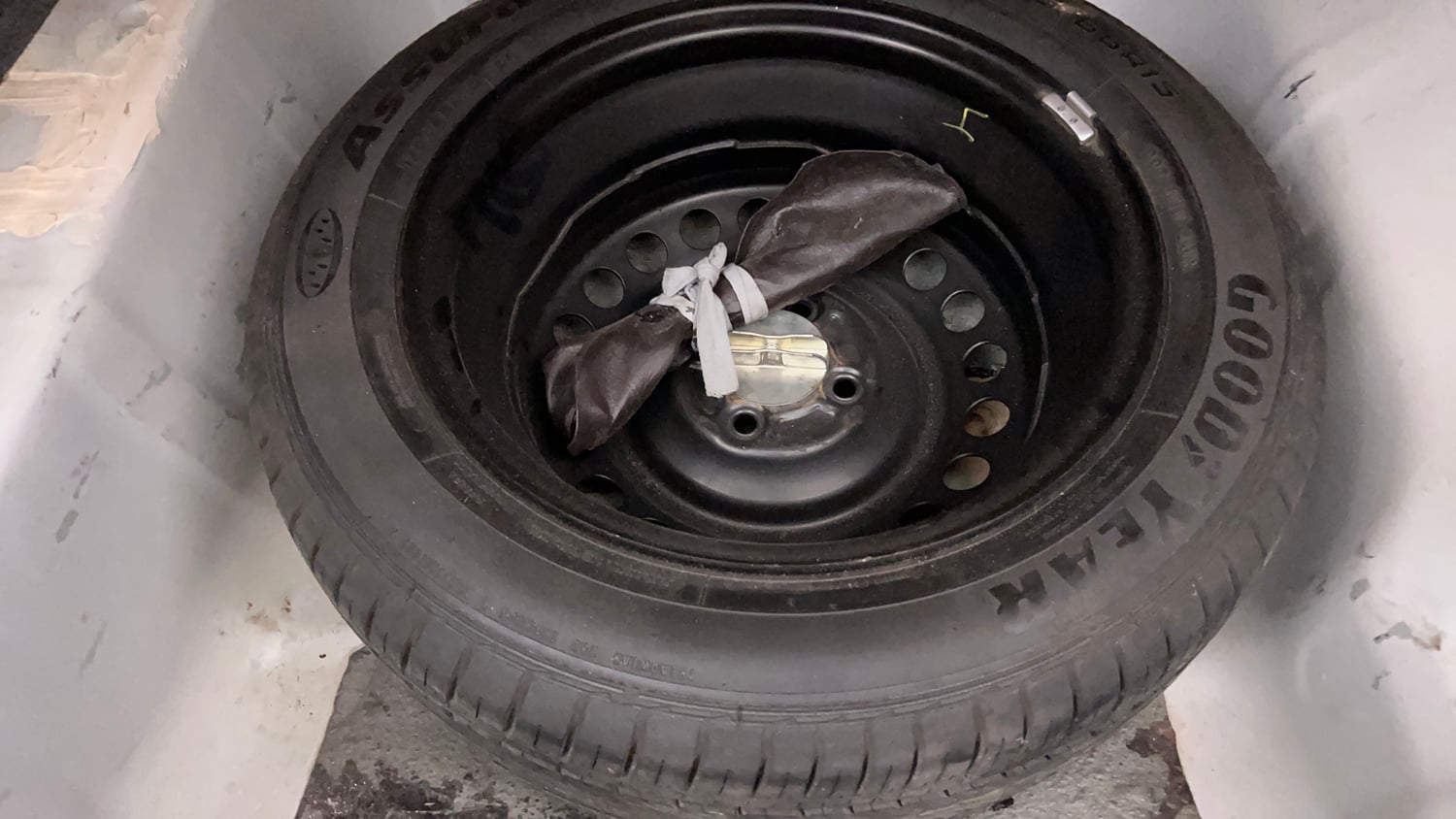Used 2018 Honda City V CVT Petrol Petrol Automatic tyres SPARE TYRE VIEW