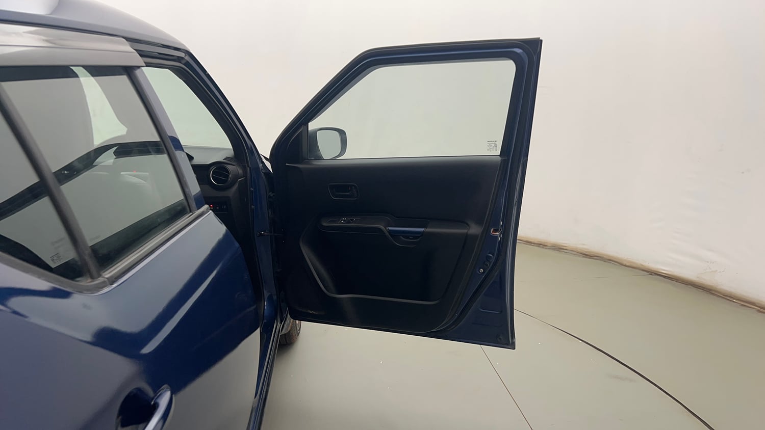 Used 2022 Maruti Suzuki Ignis Sigma 1.2 MT Petrol Manual interior RIGHT FRONT DOOR OPEN VIEW