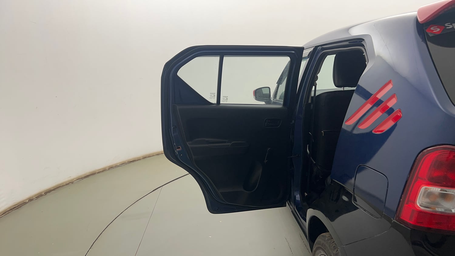 Used 2022 Maruti Suzuki Ignis Sigma 1.2 MT Petrol Manual interior LEFT REAR DOOR OPEN VIEW