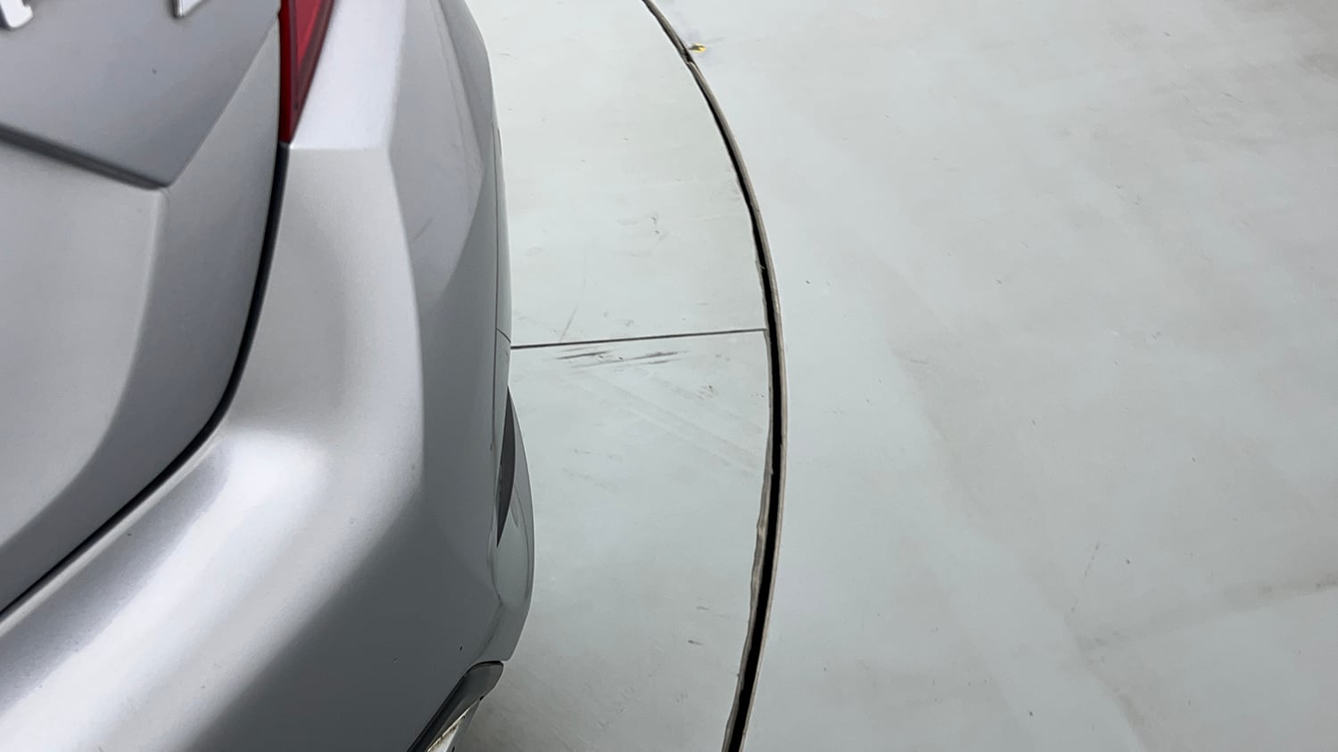 Used 2019 Honda Civic V CVT Petrol Petrol Automatic dents MINOR SCRATCH