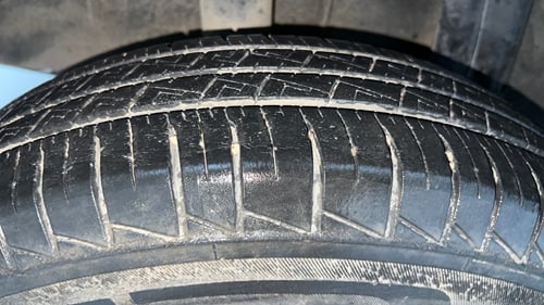 Used 2023 Renault Triber RXE Petrol Manual tyres RIGHT REAR TYRE TREAD VIEW