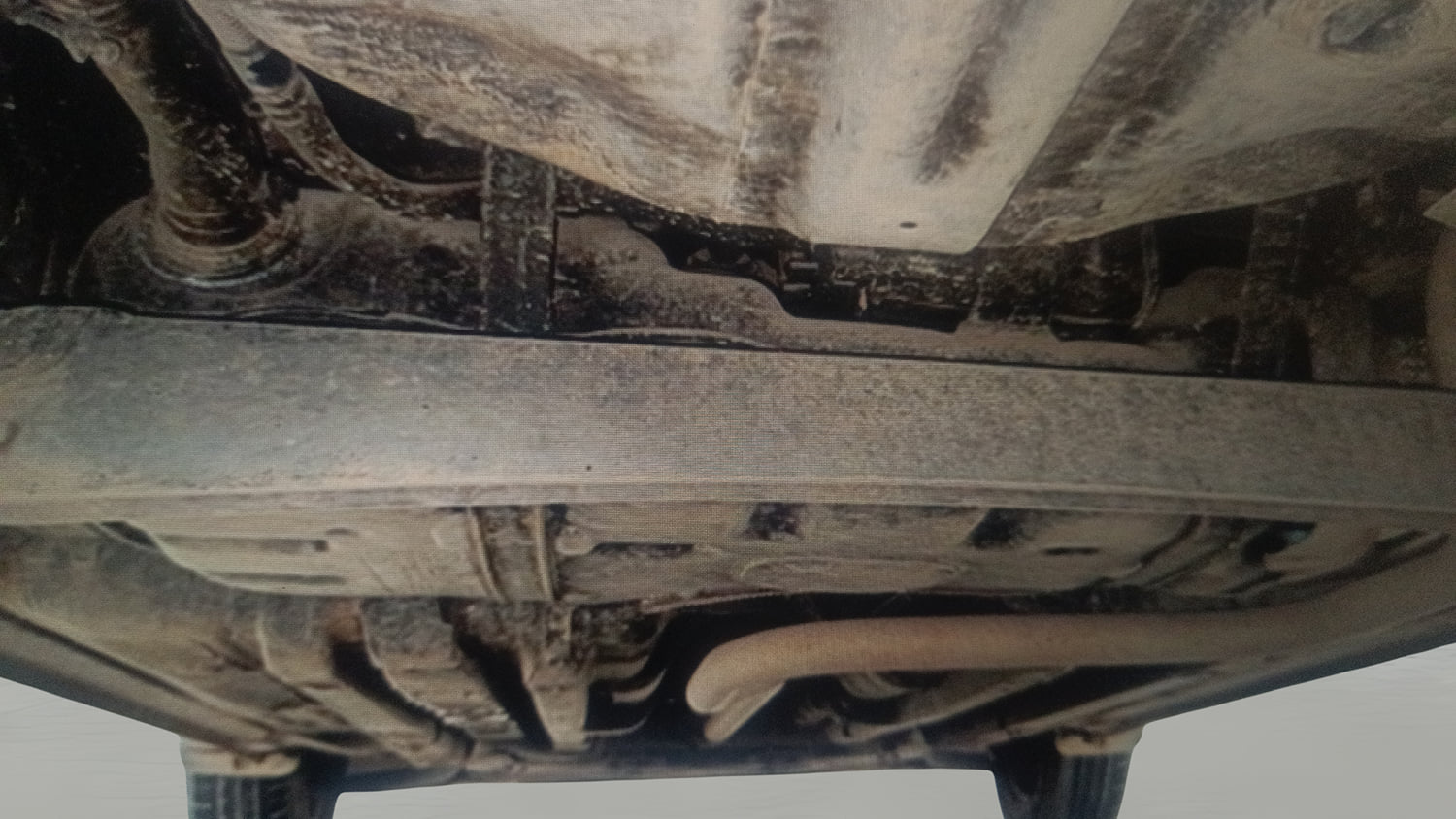 Used 2018 Hyundai Elite i20 Asta 1.2 Dual Tone Petrol Manual extra REAR UNDERBODY VIEW (TAKEN FROM REAR)