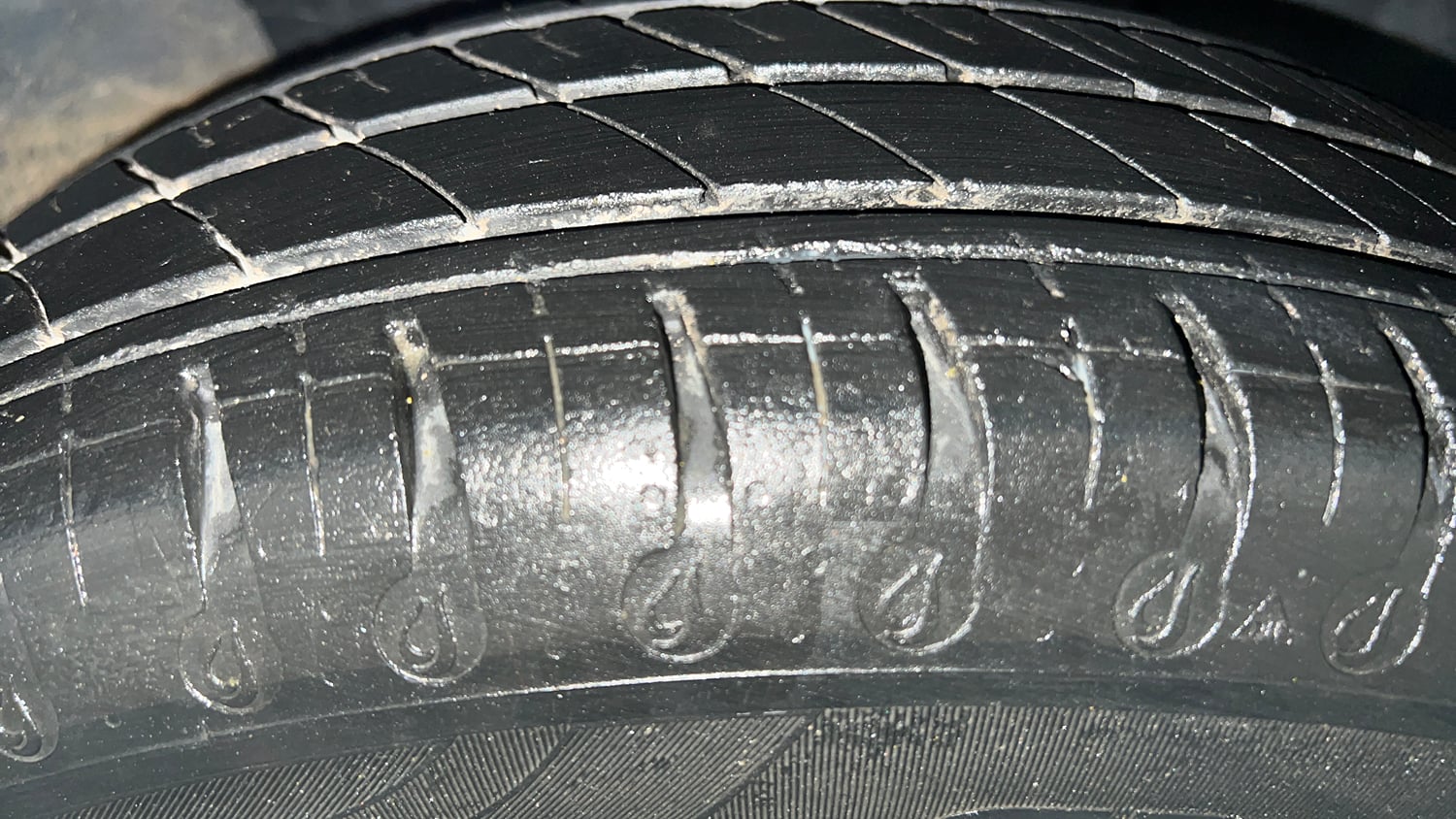 Used 2022 Renault Kwid CLIMBER 1.0 (O) Petrol Manual tyres RIGHT FRONT TYRE TREAD VIEW