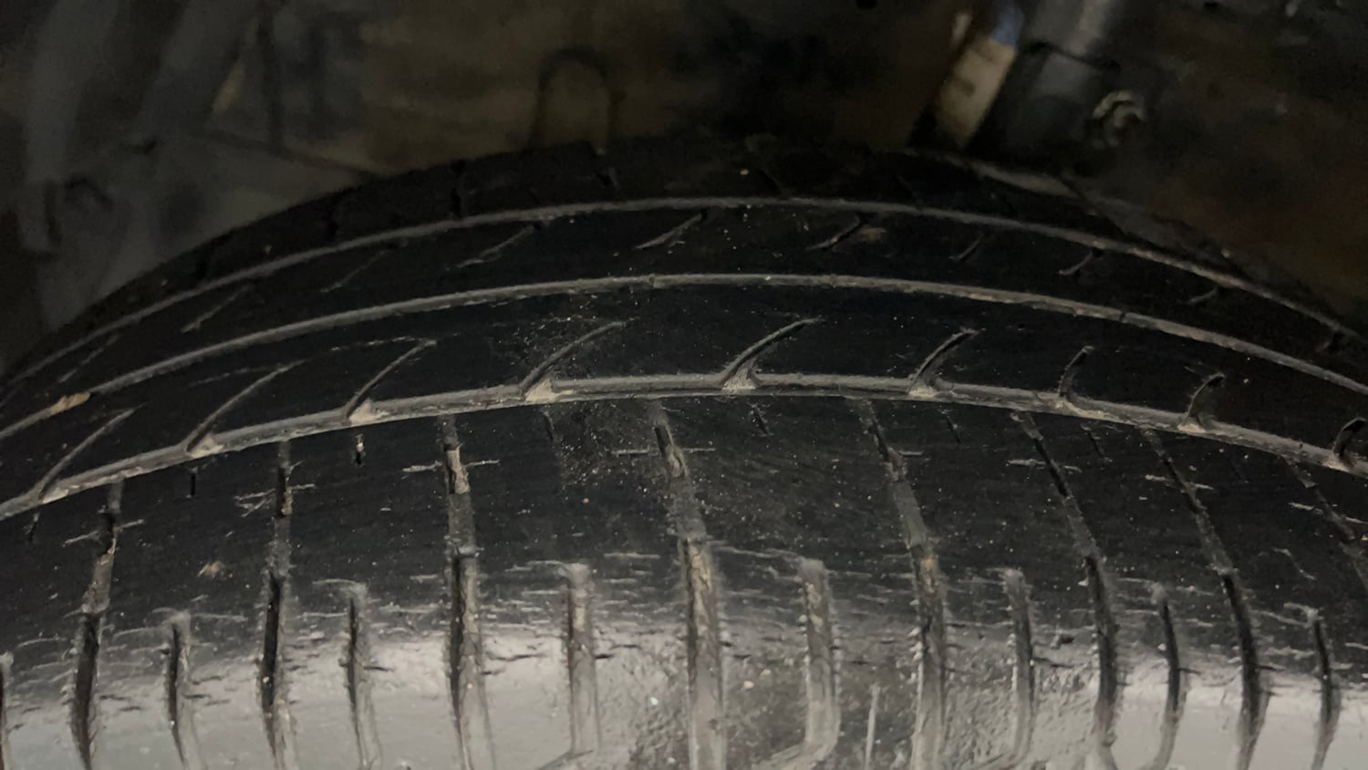 Used 2016 Maruti Suzuki Swift Dzire ZXI Petrol Manual tyres LEFT FRONT TYRE TREAD VIEW