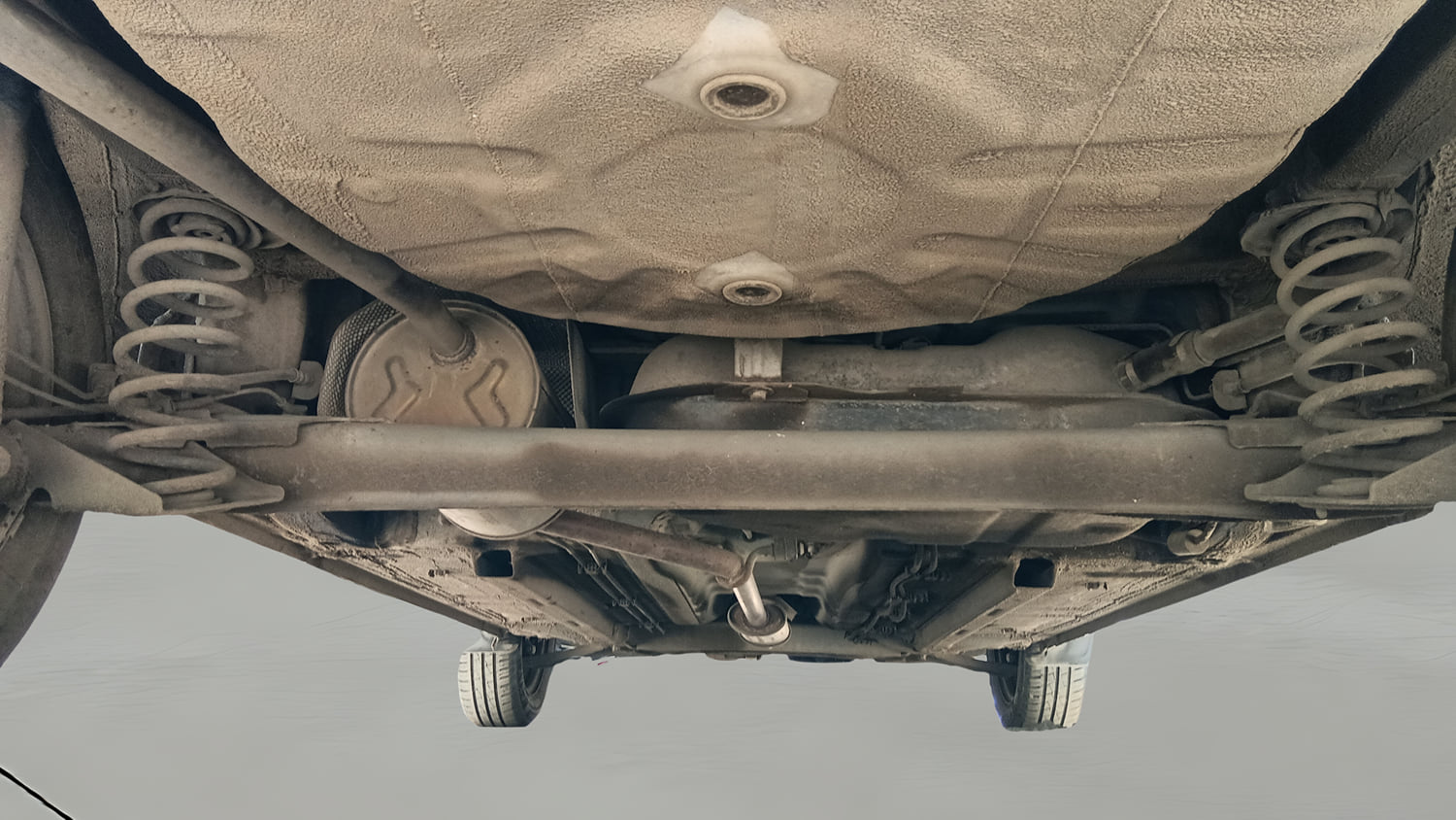 Used 2023 Renault Kwid RXT 1.0 AMT Petrol Automatic extra REAR UNDERBODY VIEW (TAKEN FROM REAR)