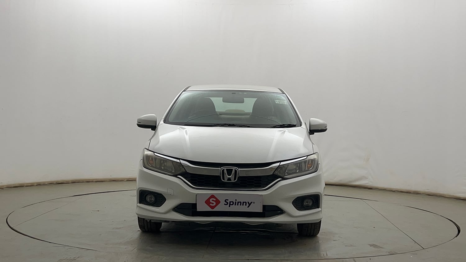 Used 2018 Honda City V CVT Petrol Petrol Automatic exterior FRONT VIEW