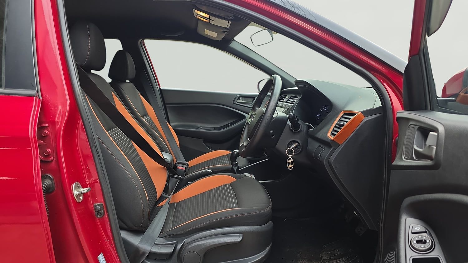 Used 2018 Hyundai Elite i20 Asta 1.2 Dual Tone Petrol Manual interior RIGHT SIDE FRONT DOOR CABIN VIEW