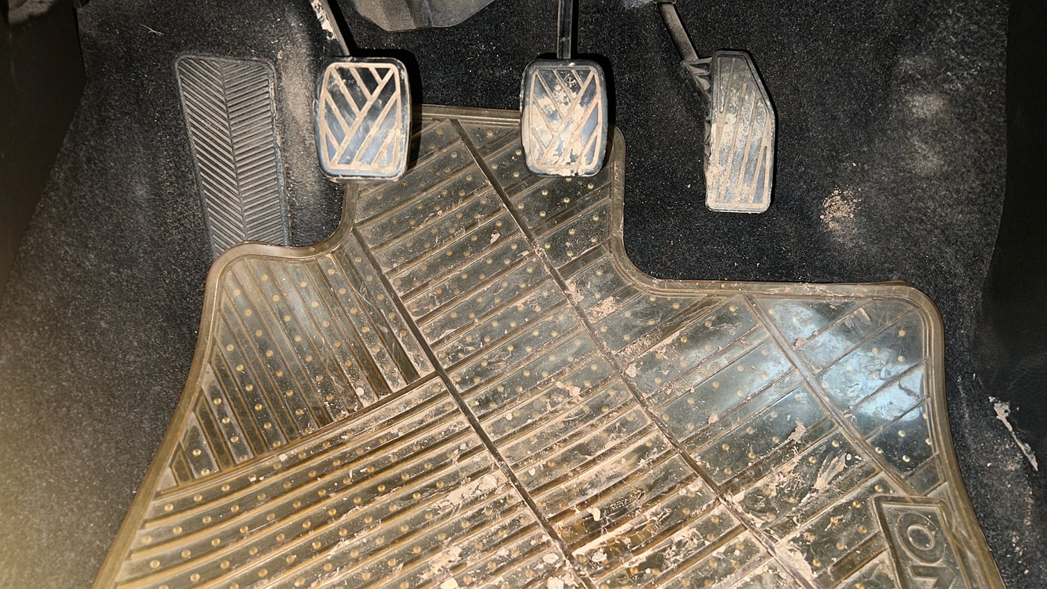 Used 2018 Maruti Suzuki Baleno Delta 1.2 Petrol Manual interior PEDALS VIEW
