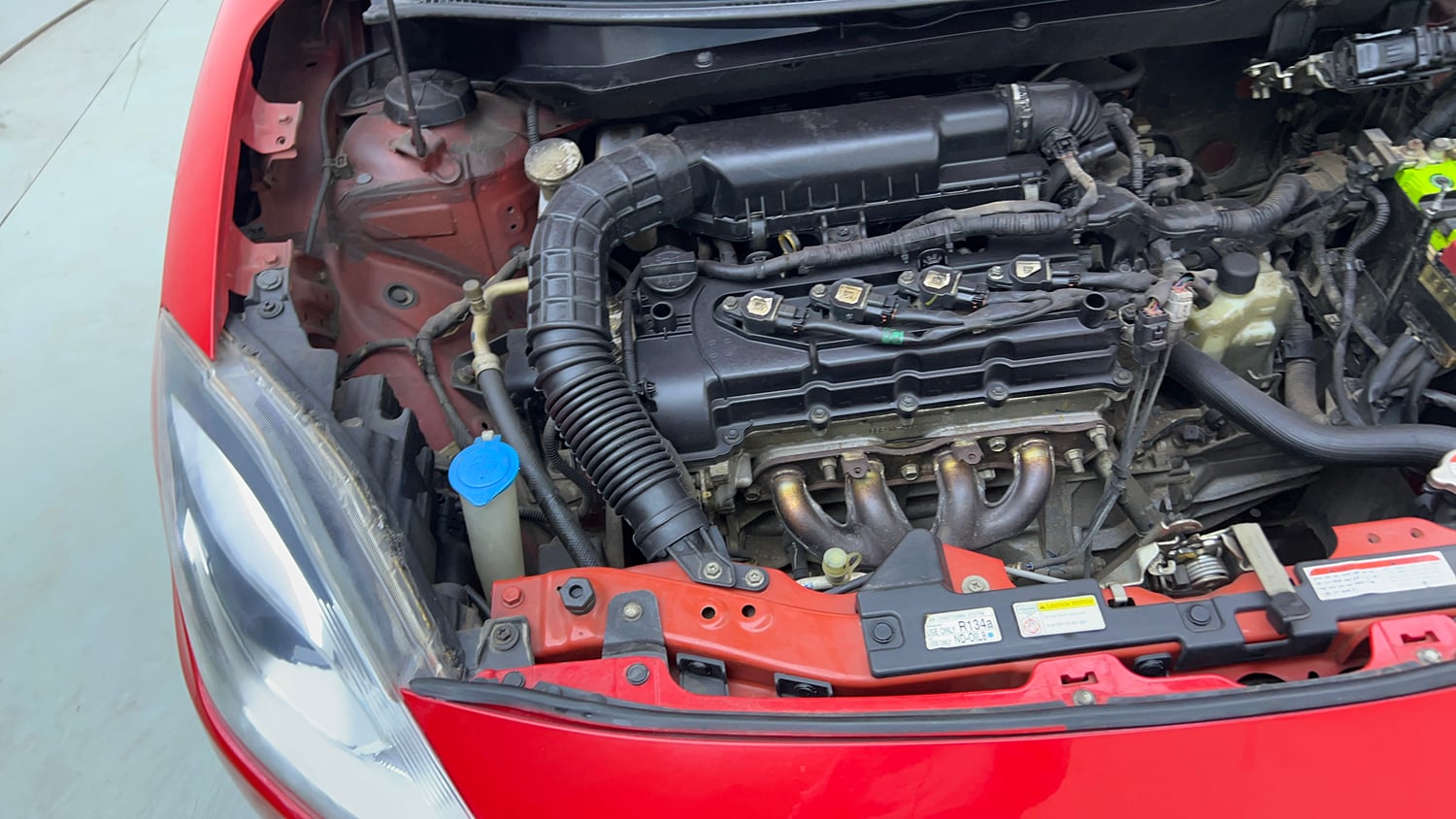 Used 2019 Maruti Suzuki Swift ZXi Plus AMT Petrol Automatic engine ENGINE RIGHT SIDE VIEW