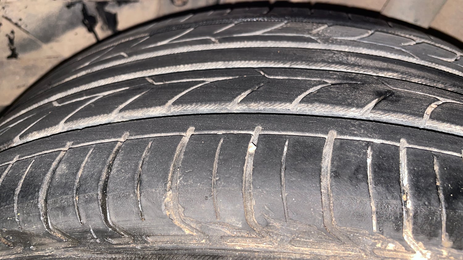 Used 2018 Tata Tigor Revotron XZA Petrol Automatic tyres LEFT REAR TYRE TREAD VIEW