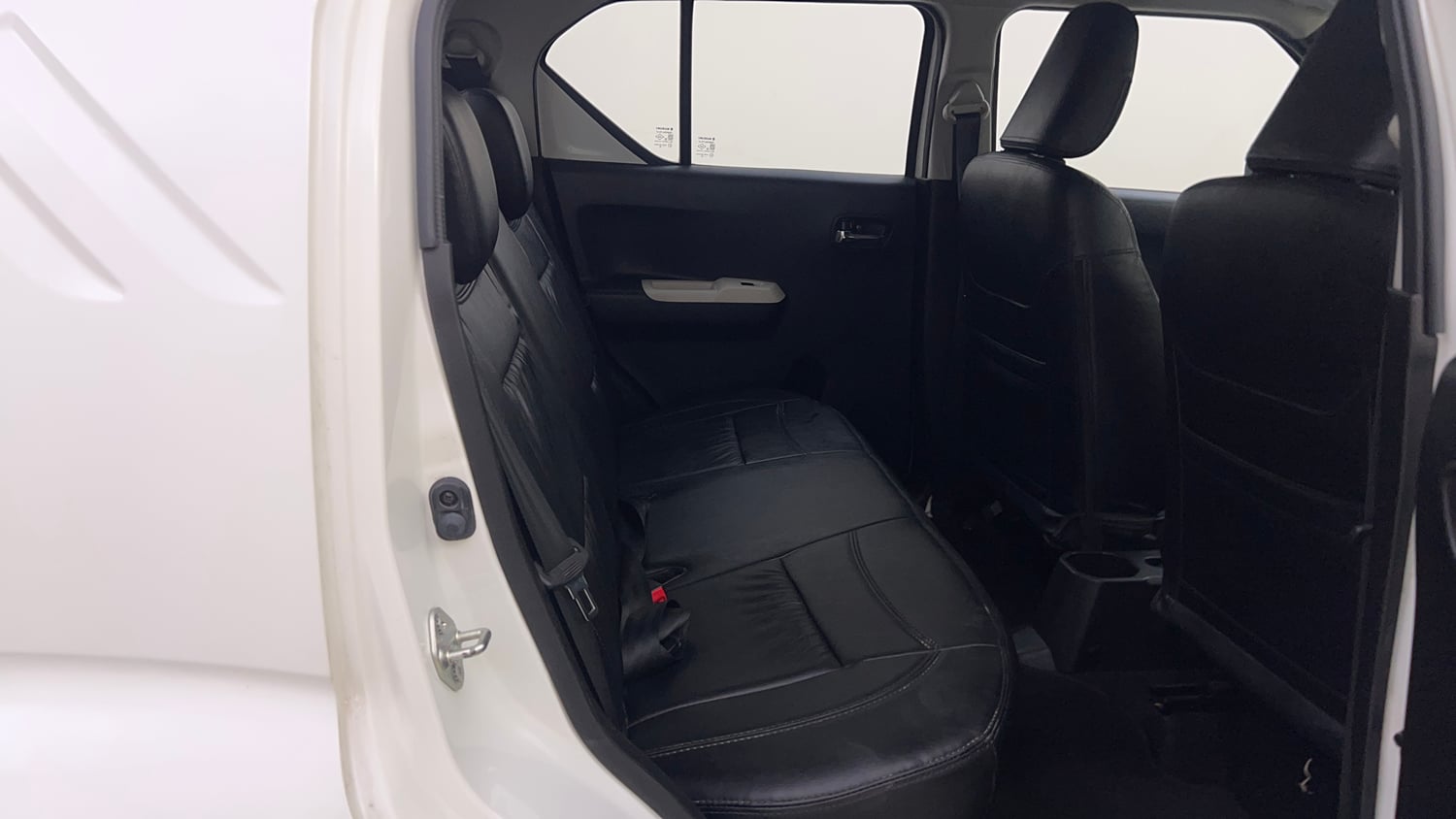 Used 2018 Maruti Suzuki Ignis Alpha 1.2 AMT Petrol Automatic interior RIGHT SIDE REAR DOOR CABIN VIEW