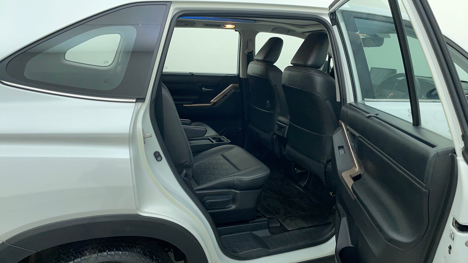 Used 2024 Maruti Suzuki Invicto Alpha Plus 7 STR Hybrid Automatic interior RIGHT SIDE REAR DOOR CABIN VIEW