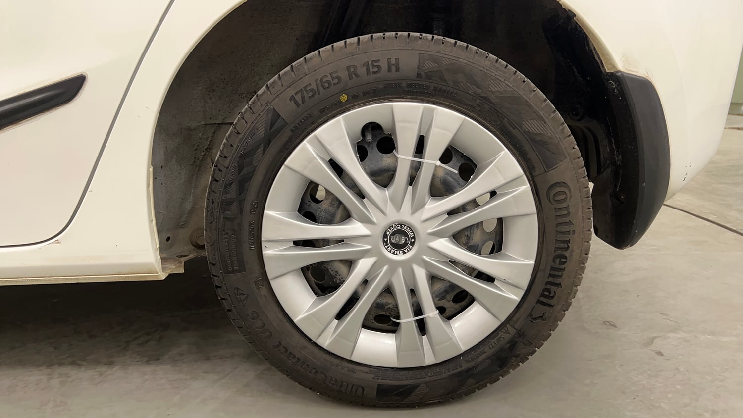 Used 2016 Honda Jazz SV Petrol Petrol Manual tyres LEFT REAR TYRE RIM VIEW