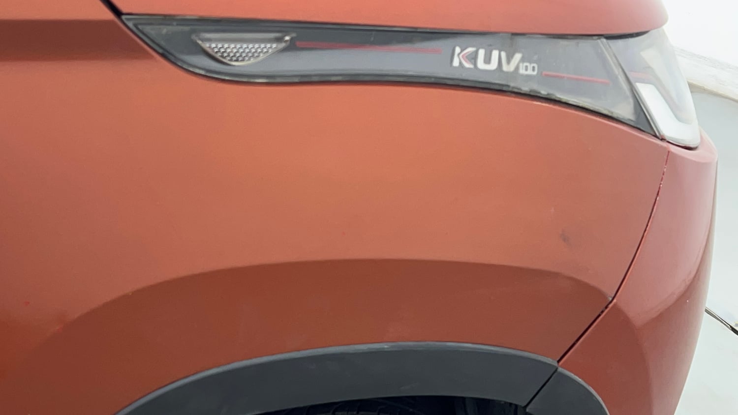 Used 2017 Mahindra KUV100 K4 6 STR Petrol Manual dents MINOR DENT