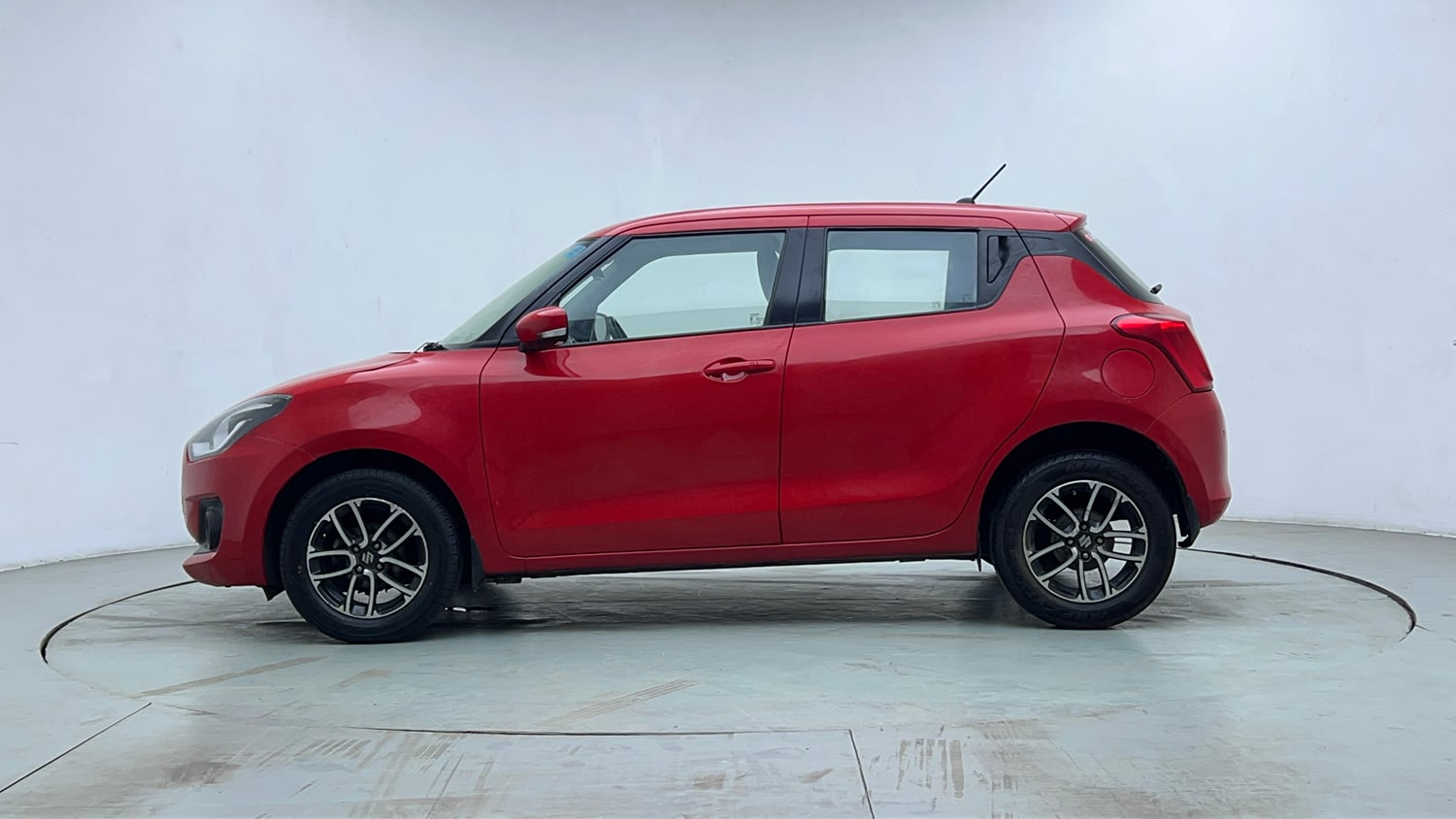 Used 2019 Maruti Suzuki Swift ZXi Plus AMT Petrol Automatic exterior LEFT SIDE VIEW