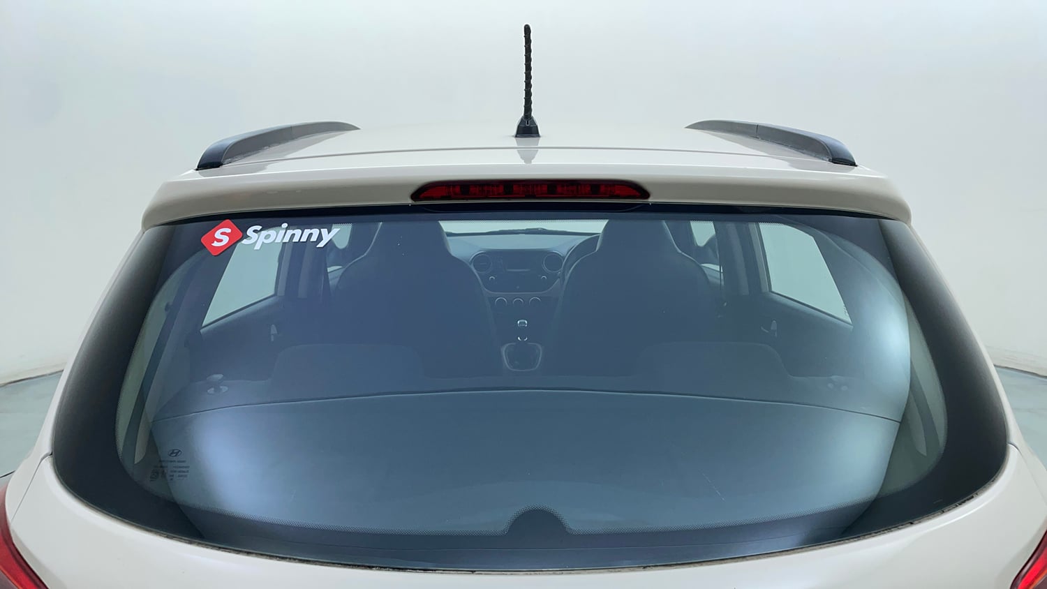 Used 2013 Hyundai Grand i10 Sportz 1.2 Kappa VTVT Petrol Manual exterior BACK WINDSHIELD VIEW
