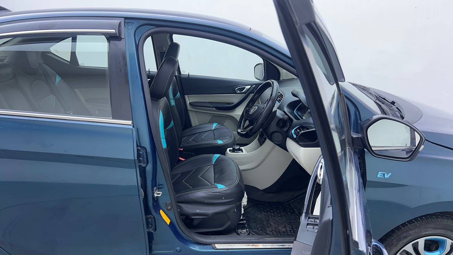 Used 2022 Tata Tigor EV XZ Plus Electric Automatic interior RIGHT SIDE FRONT DOOR CABIN VIEW