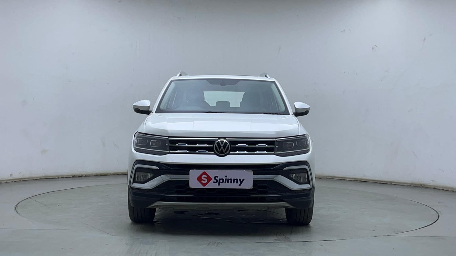 Used 2022 Volkswagen Taigun Topline 1.0 TSI AT Petrol Automatic exterior FRONT VIEW