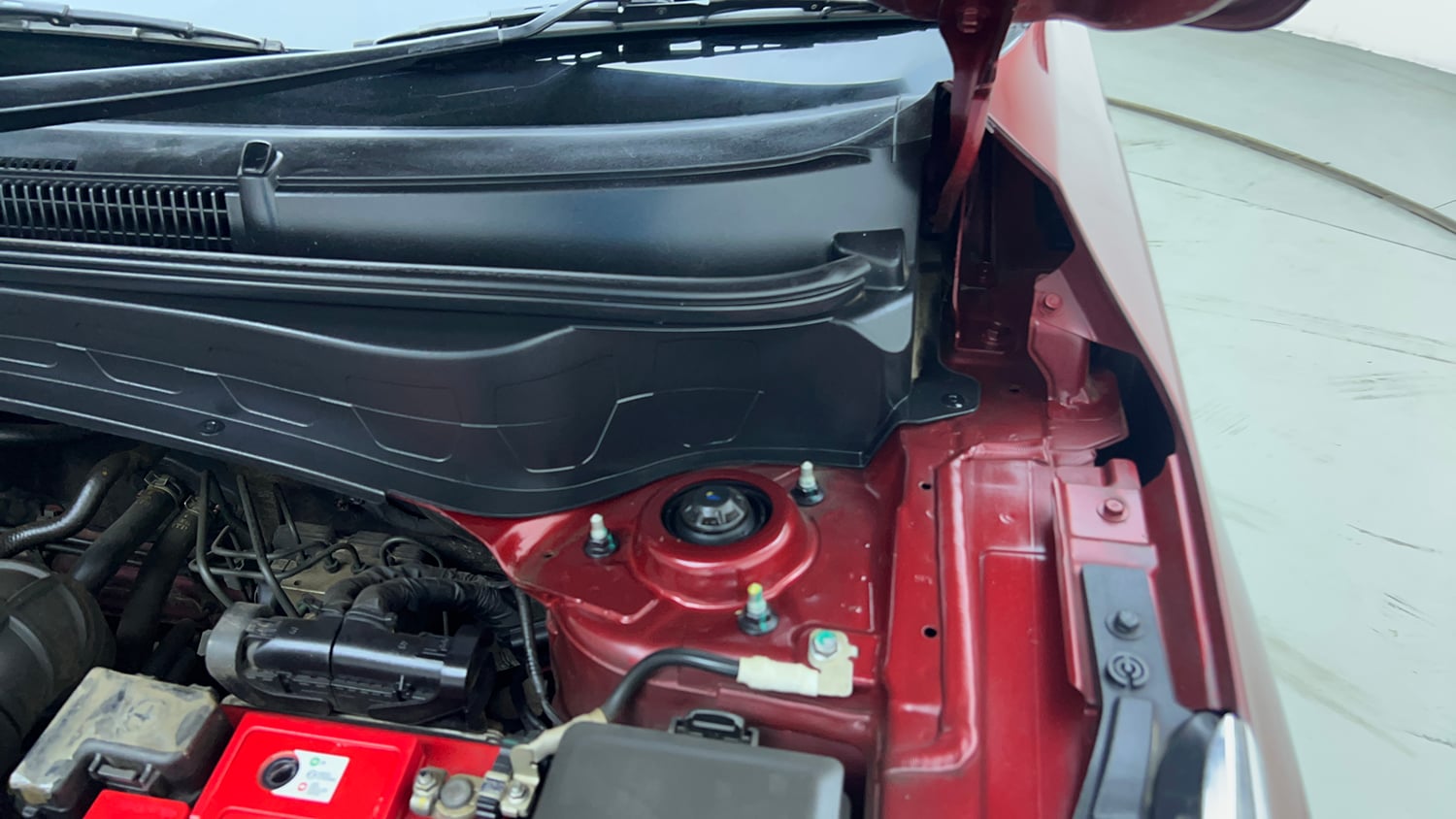 Used 2020 Kia Seltos GTX Plus DCT 1.4 Petrol Automatic engine ENGINE LEFT SIDE HINGE & APRON VIEW