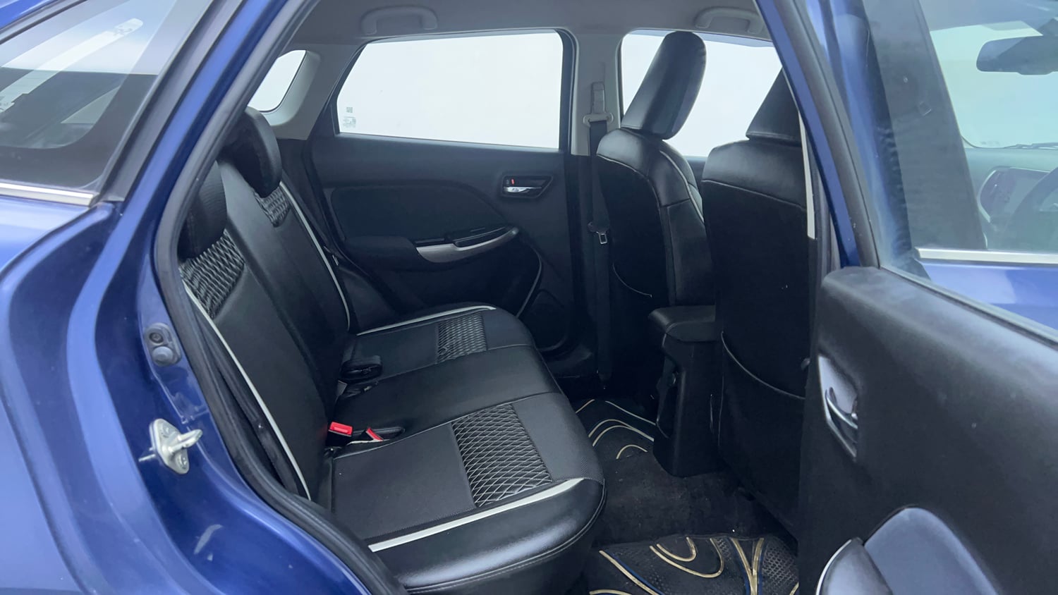 Used 2021 Maruti Suzuki Baleno Zeta Petrol Manual interior RIGHT SIDE REAR DOOR CABIN VIEW