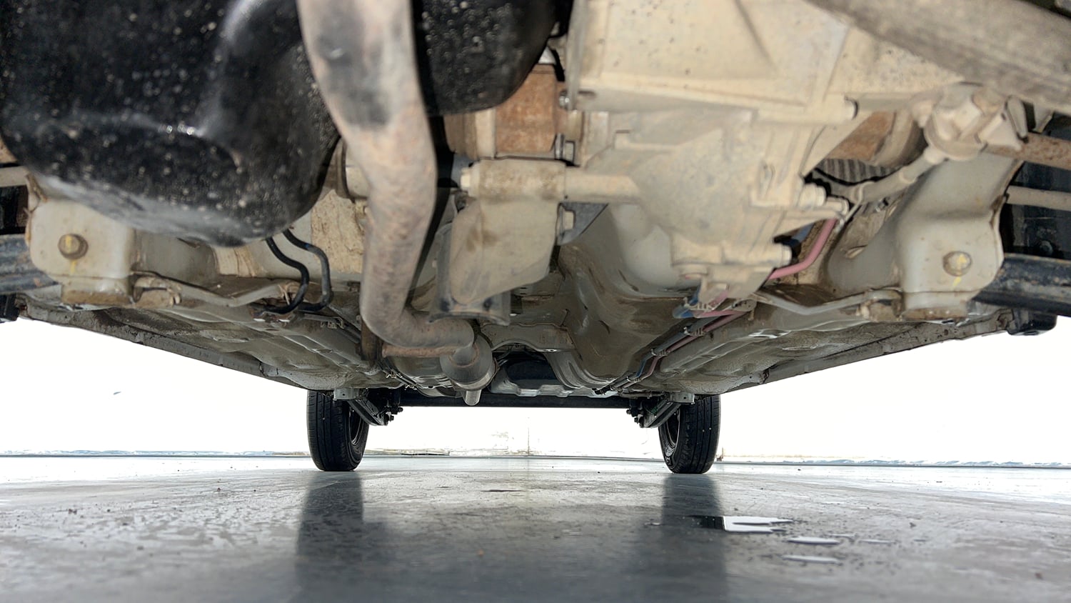 Used 2023 Maruti Suzuki Alto 800 VXi Petrol Manual extra FRONT LEFT UNDERBODY VIEW