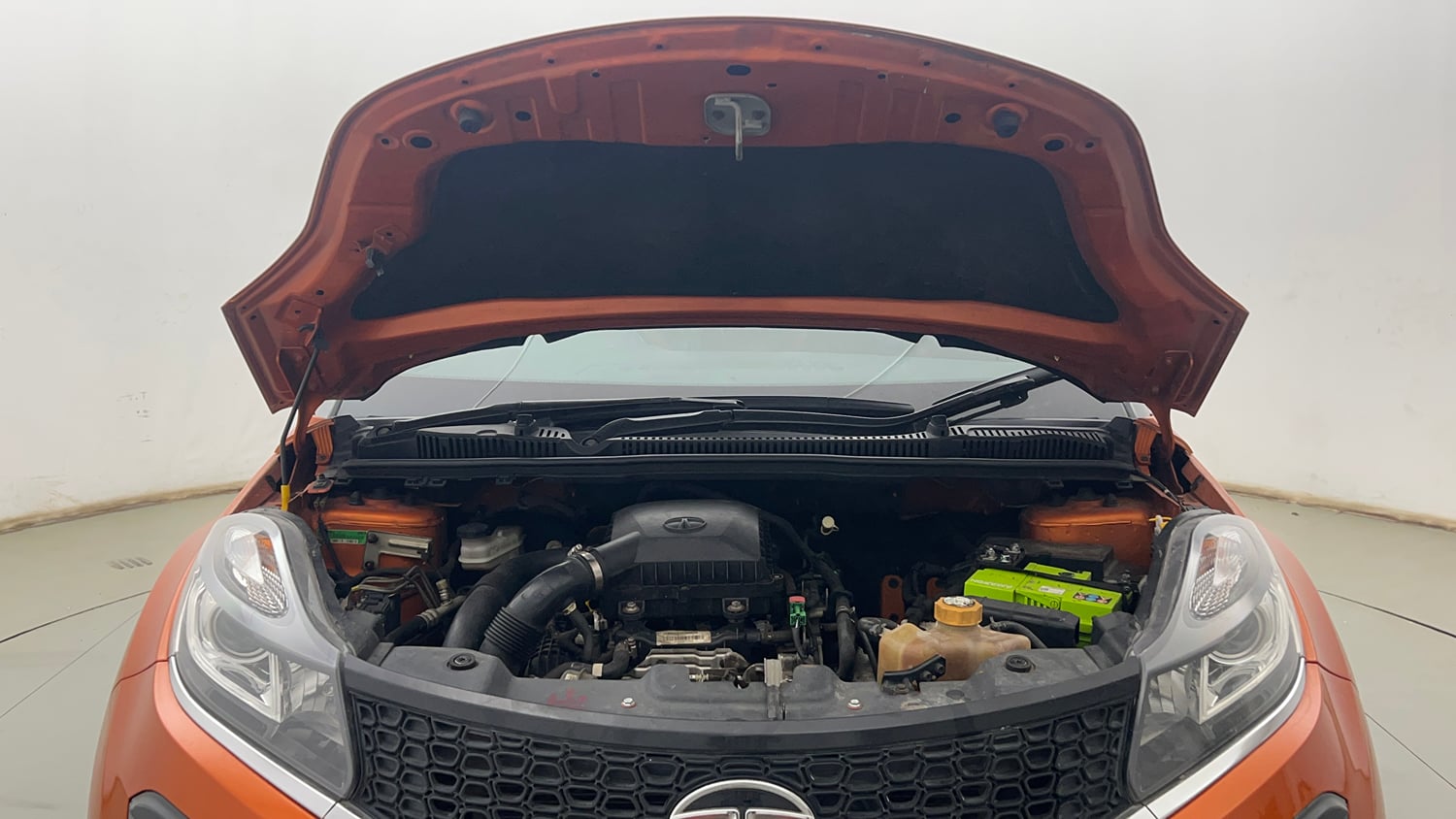 Used 2019 Tata Nexon XZA Plus Petrol Dual Tone Petrol Automatic engine ENGINE & BONNET OPEN FRONT VIEW