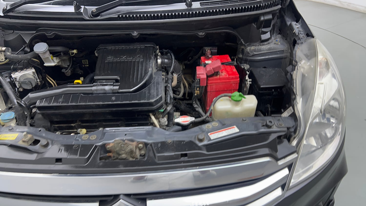 Used 2018 Maruti Suzuki Ertiga VXI Petrol Manual engine ENGINE LEFT SIDE VIEW