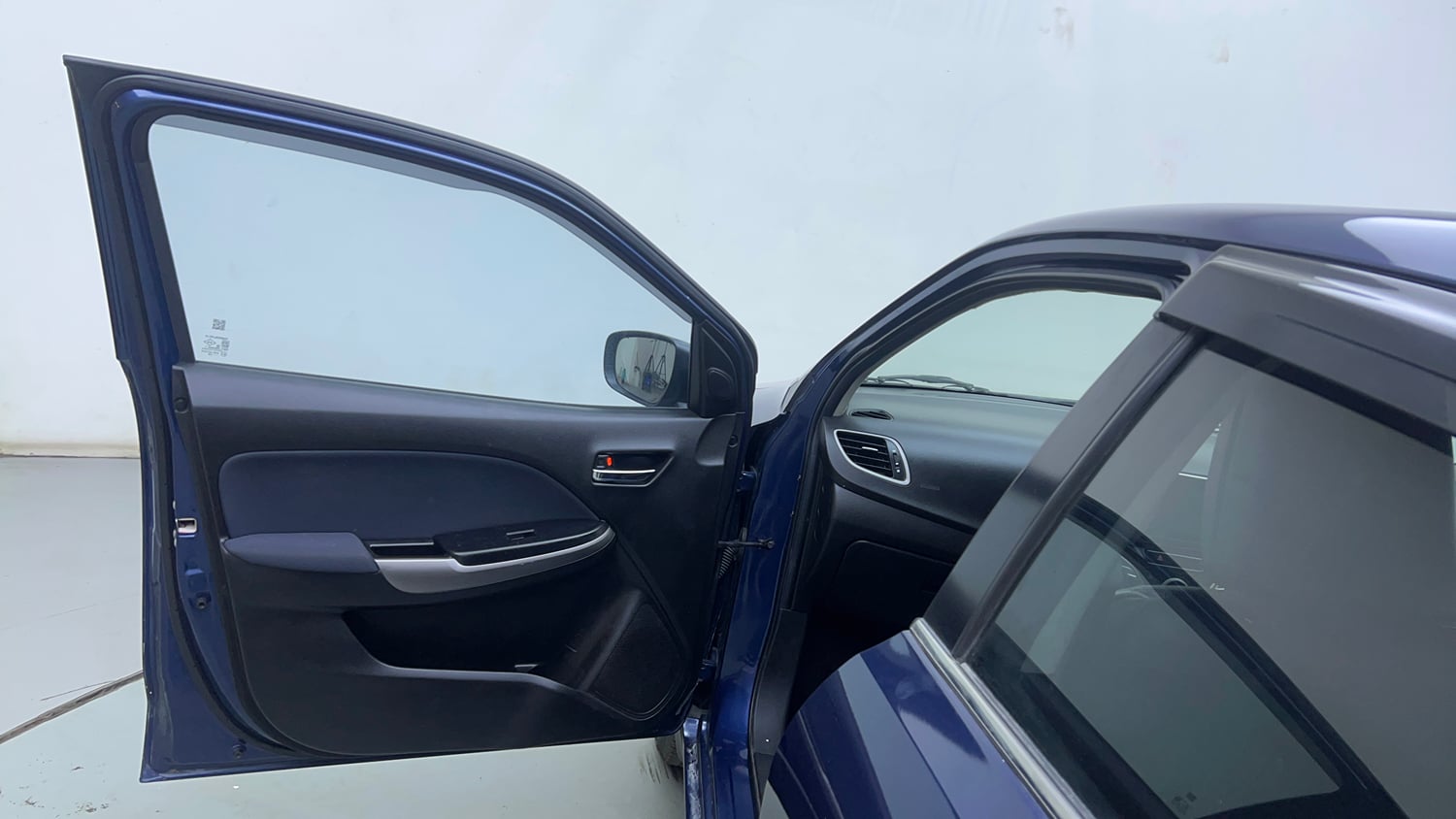 Used 2021 Maruti Suzuki Baleno Zeta Petrol Manual interior LEFT FRONT DOOR OPEN VIEW