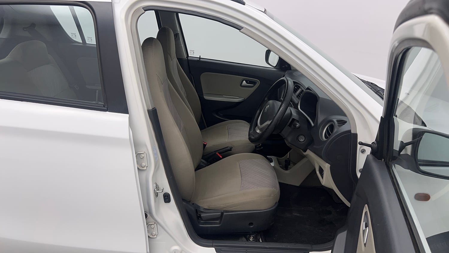 Used 2017 Maruti Suzuki Alto K10 VXi Petrol Manual interior RIGHT SIDE FRONT DOOR CABIN VIEW