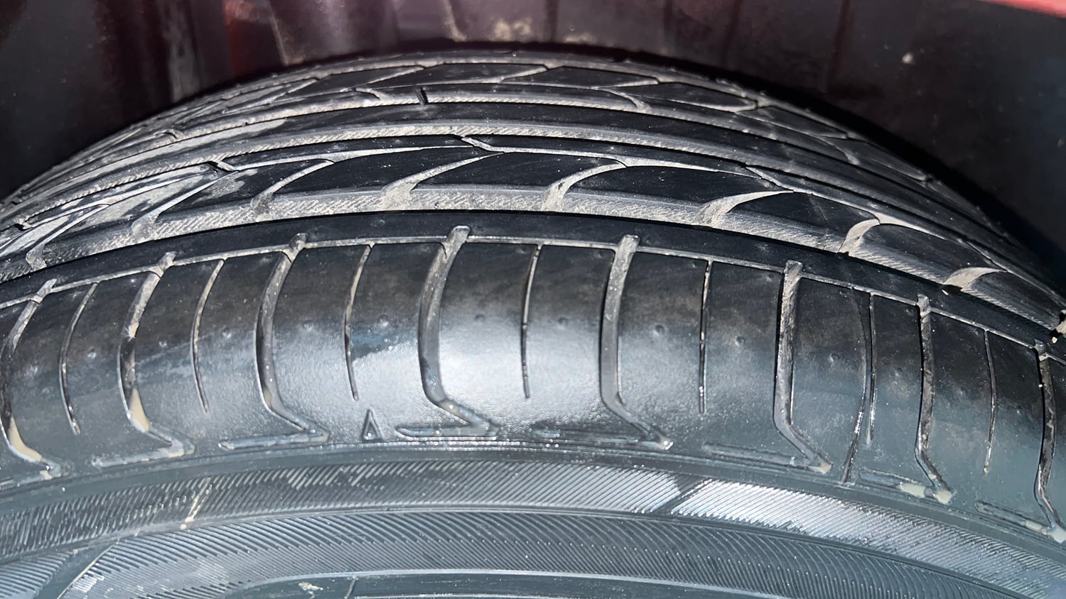 Used 2017 Maruti Suzuki Dzire VXi Petrol Manual tyres RIGHT REAR TYRE TREAD VIEW