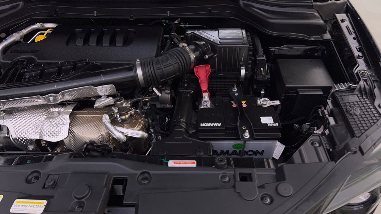 Used 2025 Mahindra XUV 3XO AX5 1.5 Diesel Autoshift Plus Diesel Automatic engine ENGINE LEFT SIDE VIEW
