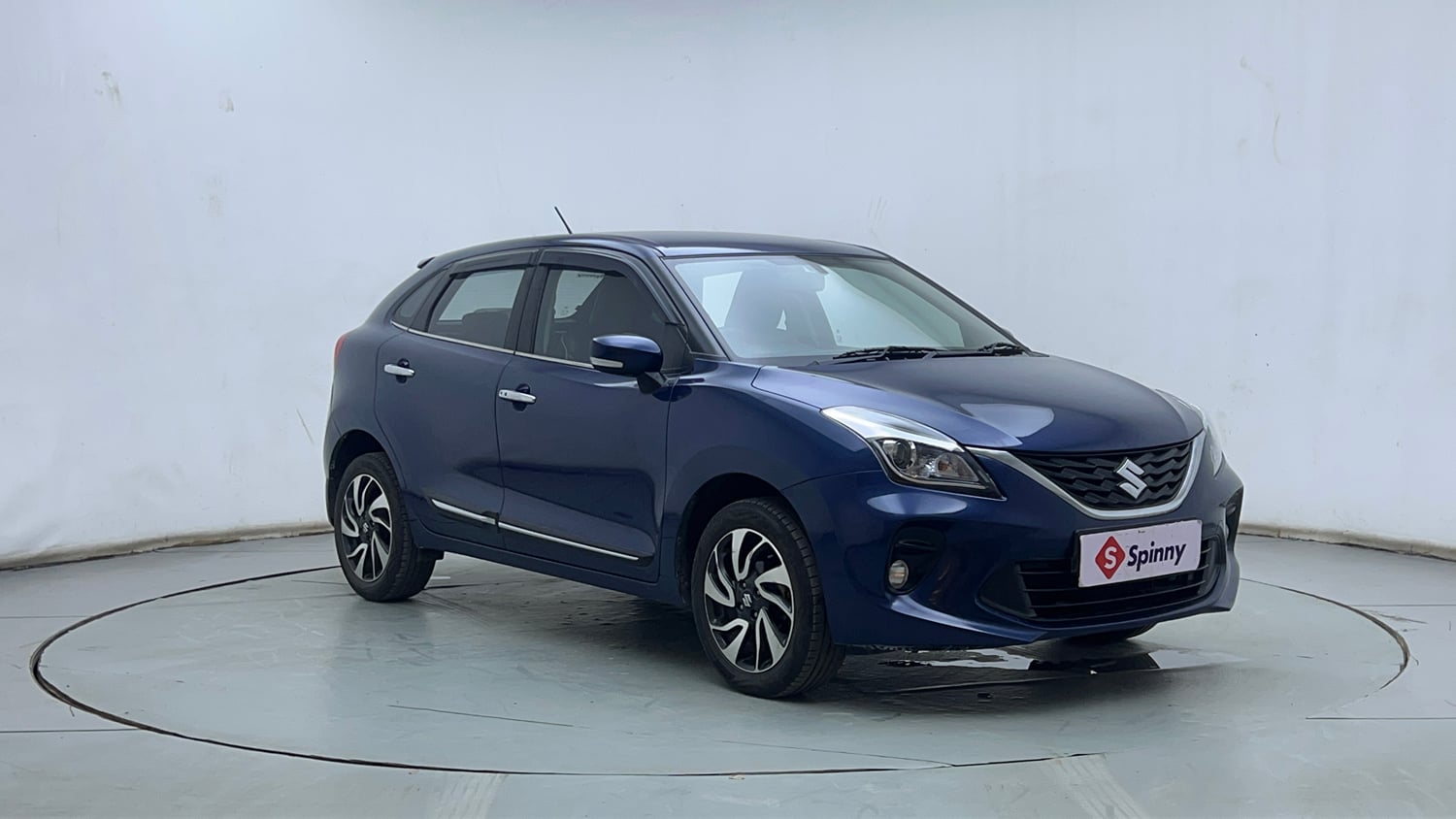 Used 2021 Maruti Suzuki Baleno Zeta Petrol Manual exterior RIGHT FRONT CORNER VIEW