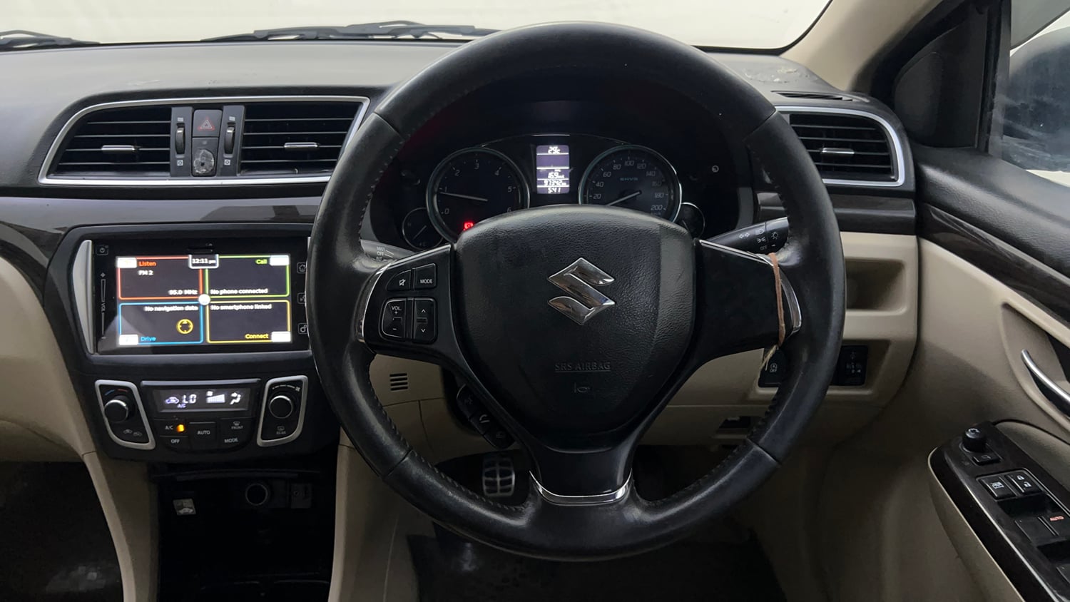 Used 2016 Maruti Suzuki Ciaz ZDi+ SHVS Diesel Manual interior STEERING VIEW