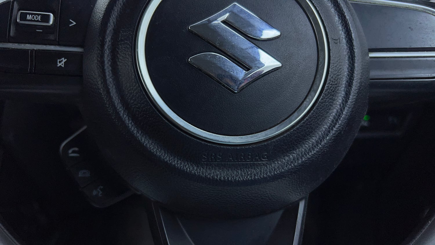 Used 2019 Maruti Suzuki Swift ZXi Plus AMT Petrol Automatic top_features Airbags