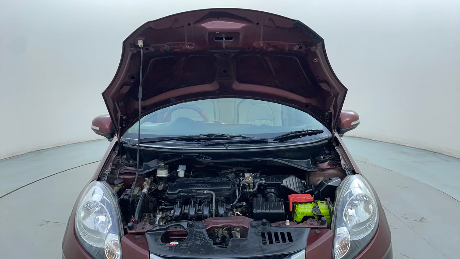 Used 2013 Honda Amaze 1.2 VX i-VTEC Petrol Manual engine ENGINE & BONNET OPEN FRONT VIEW