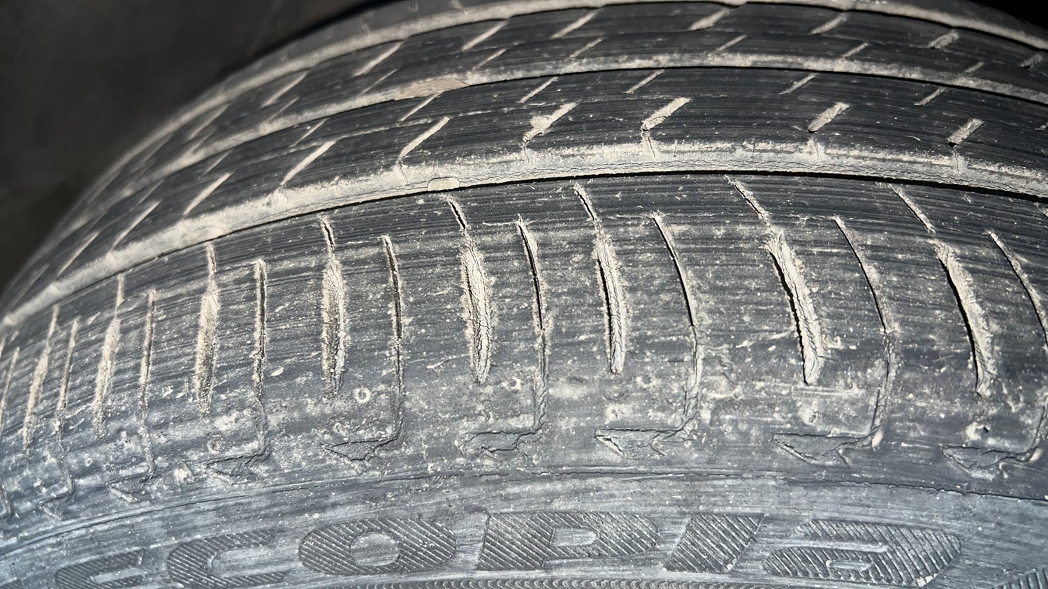 Used 2018 Honda City VX Petrol Petrol Manual tyres RIGHT FRONT TYRE TREAD VIEW