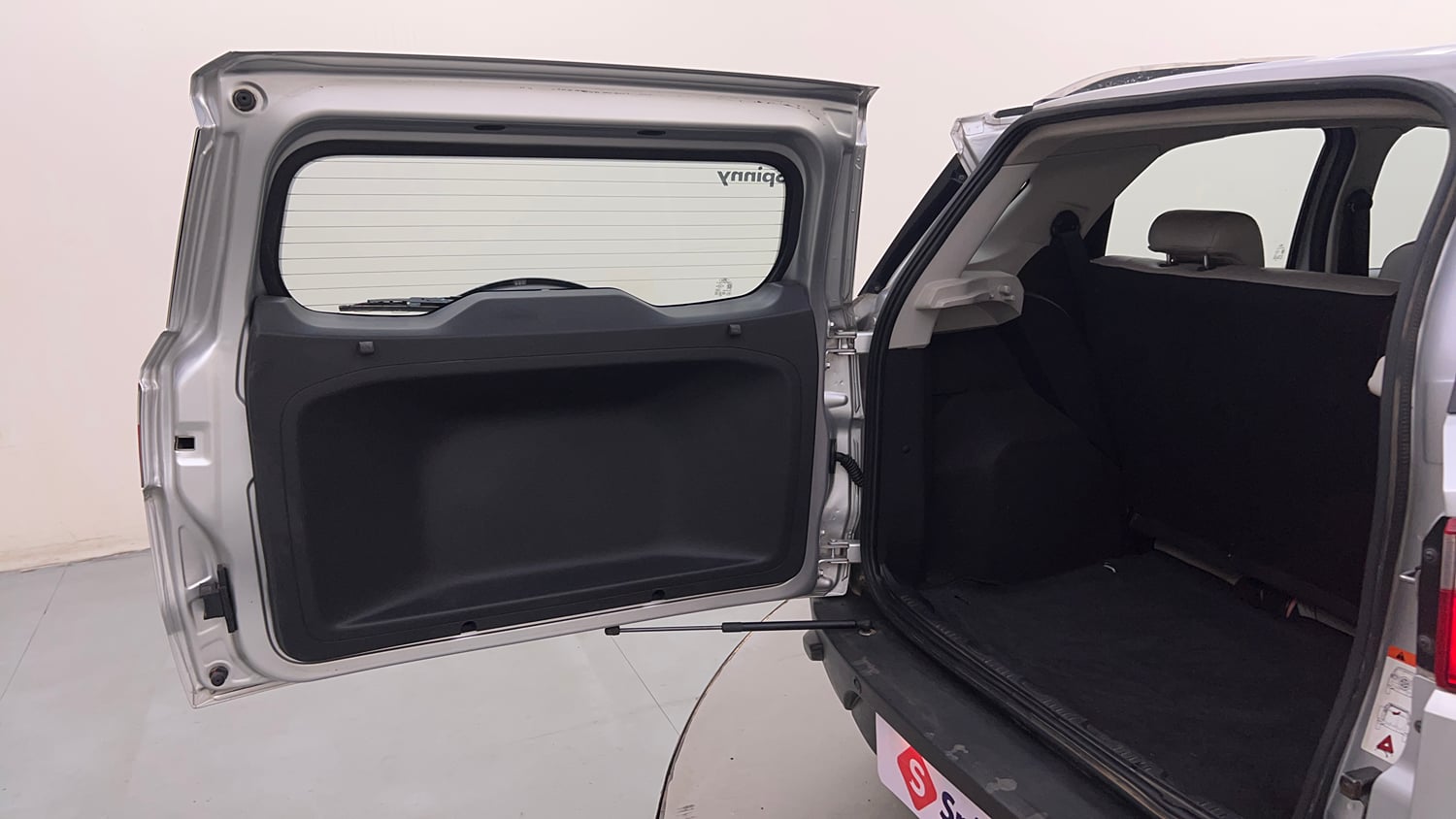 Used 2016 Ford EcoSport Titanium 1.5L Ti-VCT Petrol Manual interior DICKY DOOR OPEN VIEW