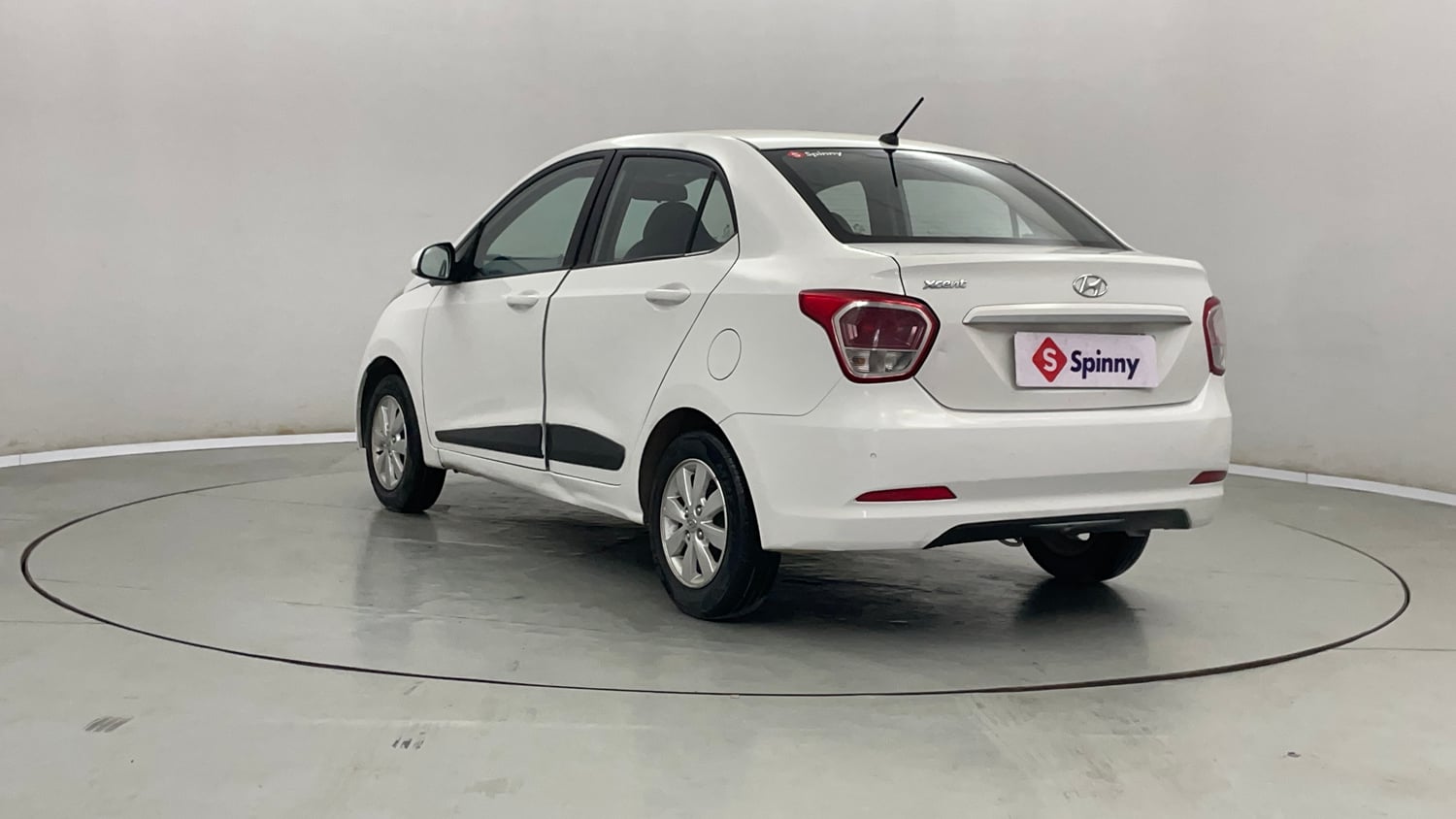 Used 2014 Hyundai Xcent S 1.2 (O) Petrol Manual exterior LEFT REAR CORNER VIEW