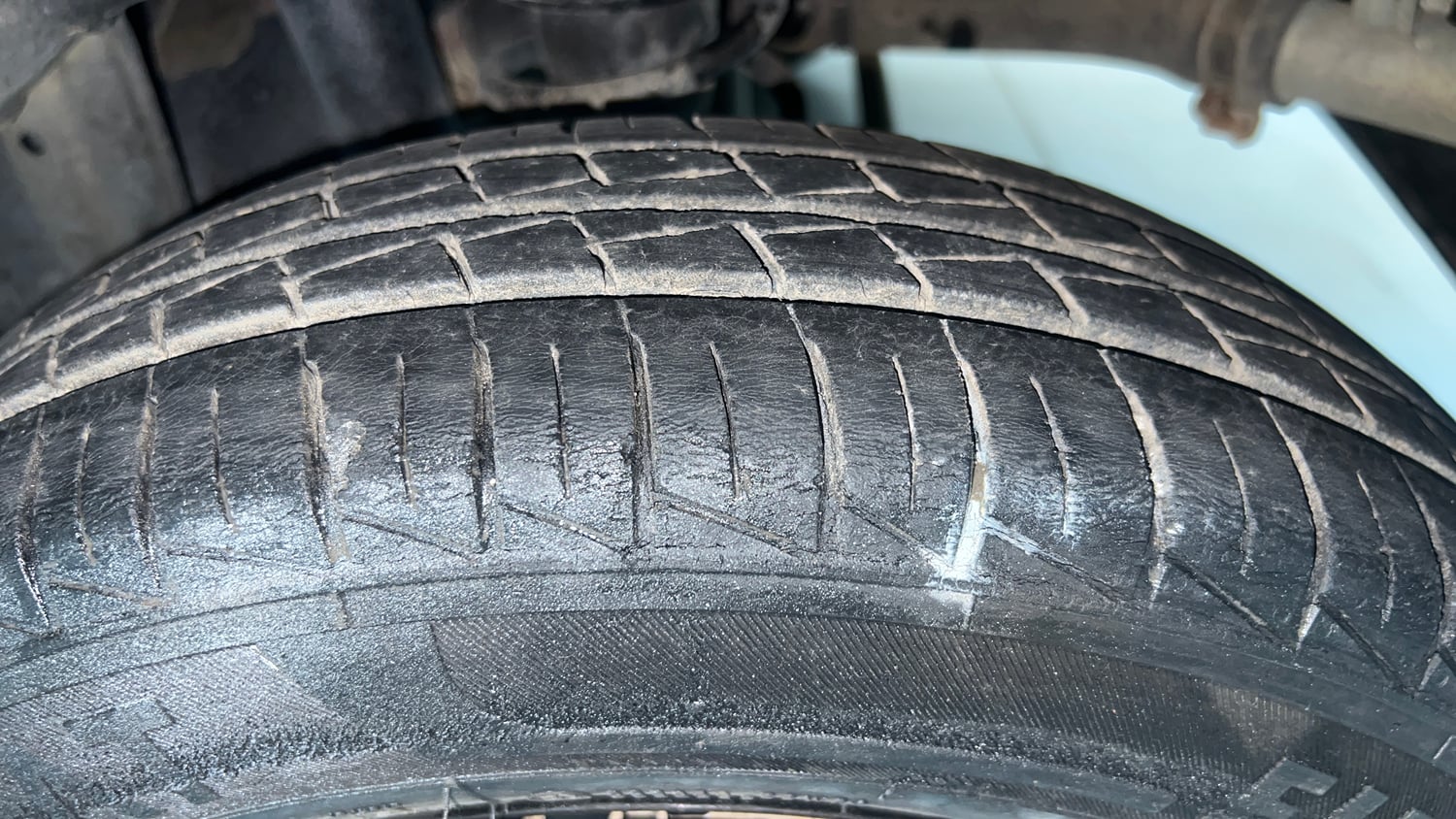 Used 2020 Maruti Suzuki Alto 800 VXi Petrol Manual tyres LEFT REAR TYRE TREAD VIEW
