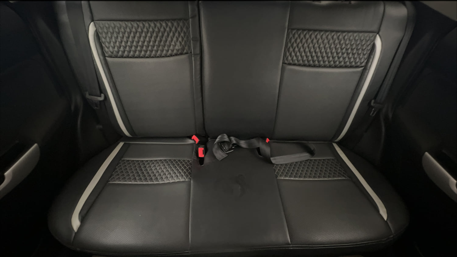 Used 2018 Maruti Suzuki Baleno Delta 1.2 Petrol Manual interior REAR SEAT CONDITION VIEW