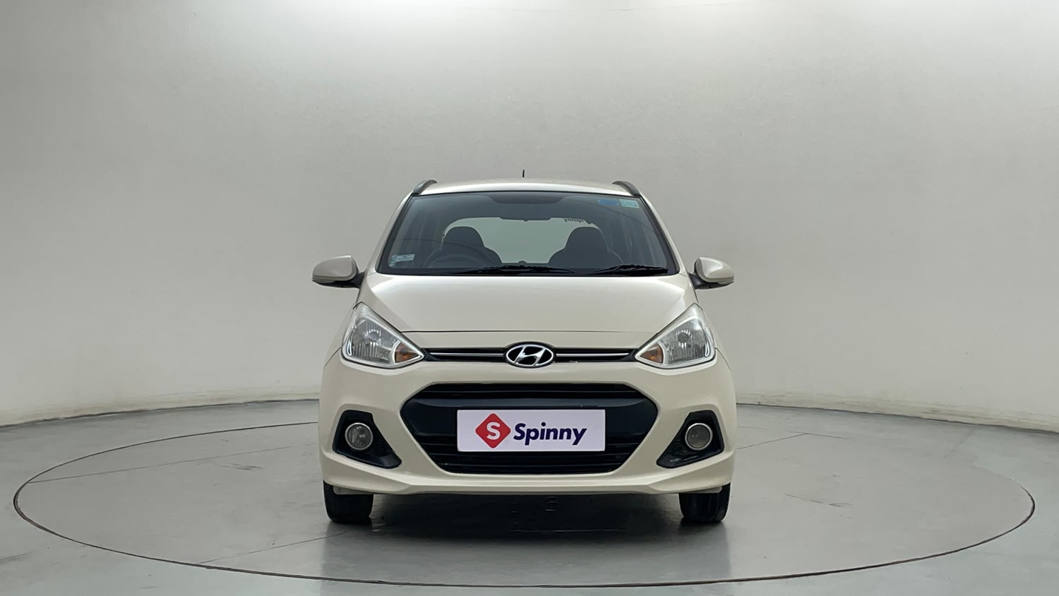 Used 2013 Hyundai Grand i10 Sportz 1.2 Kappa VTVT Petrol Manual exterior FRONT VIEW