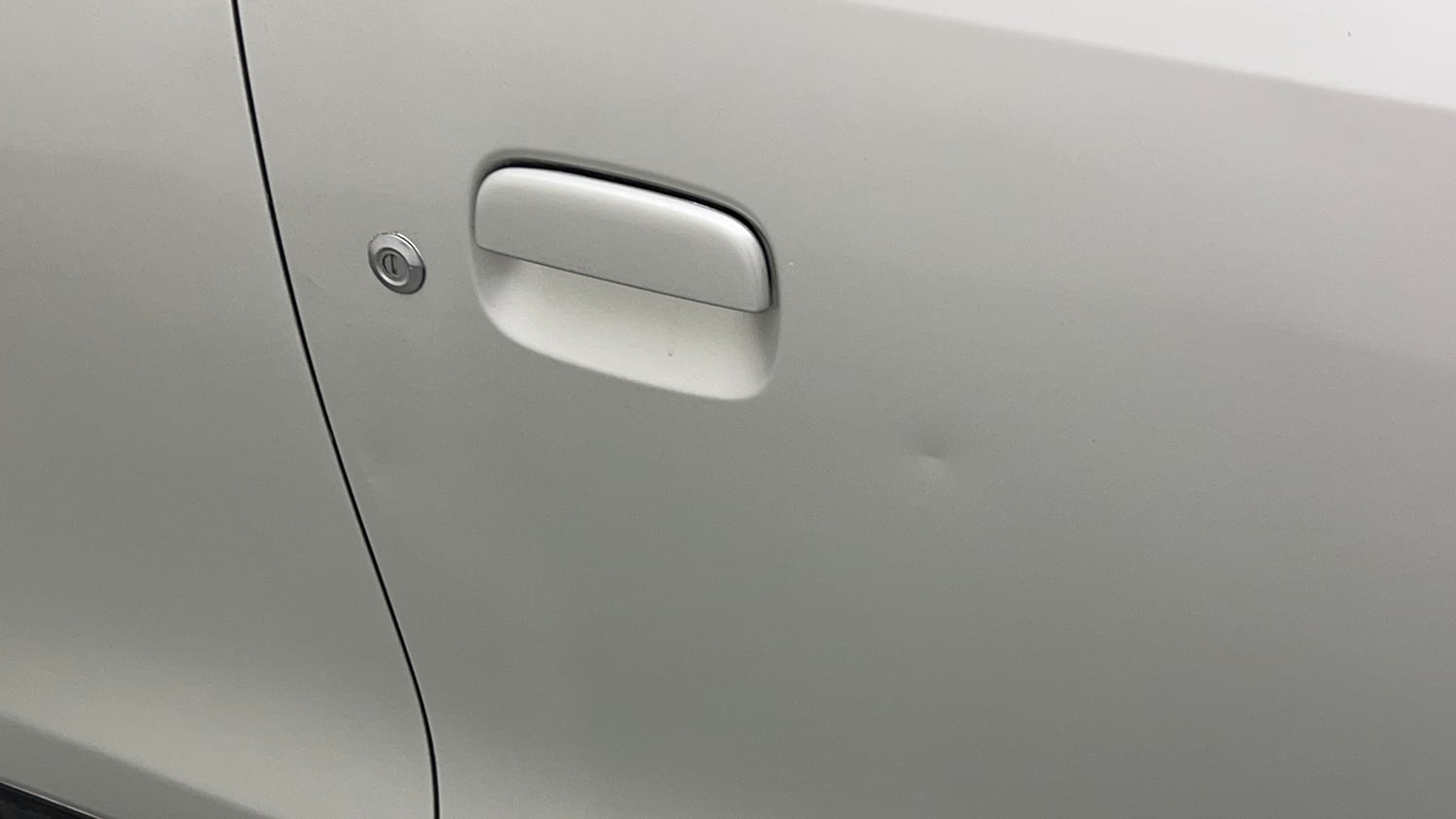 Used 2024 Maruti Suzuki Wagon R VXI 1.0 CNG Cng Manual dents MINOR DENT