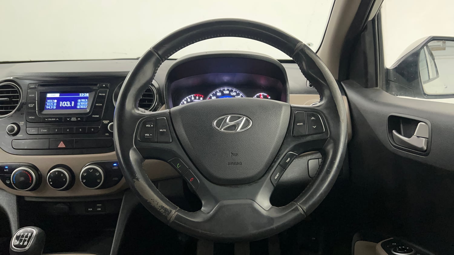 Used 2015 Hyundai Grand i10 Asta 1.2 Kappa VTVT Petrol Manual interior STEERING VIEW