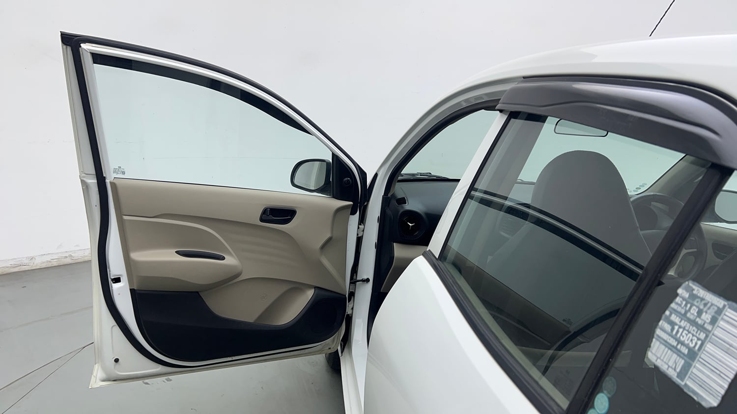 Used 2020 Hyundai Santro Magna Petrol Manual interior LEFT FRONT DOOR OPEN VIEW