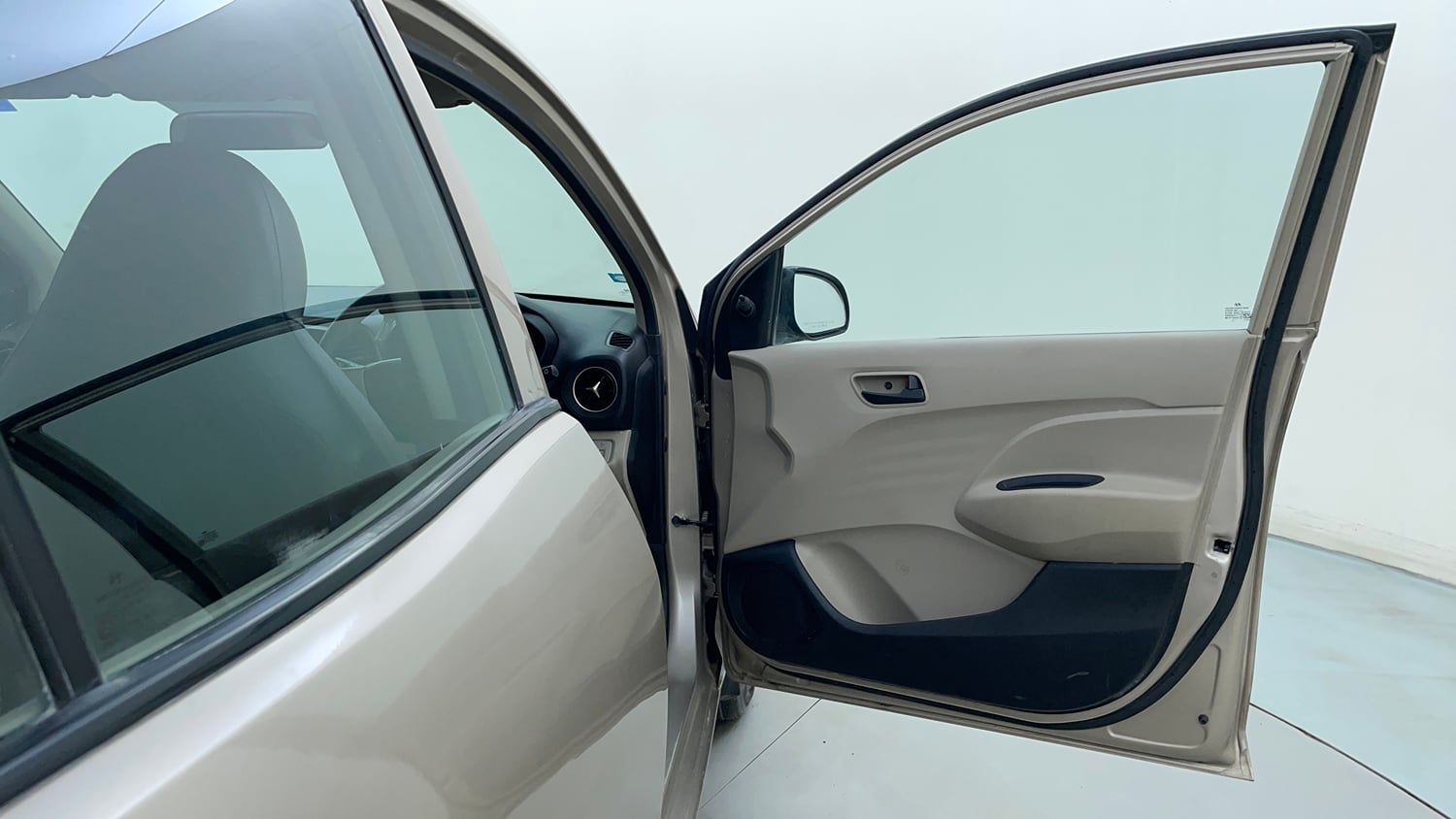 Used 2019 Hyundai Santro Era Executive Petrol Manual interior RIGHT FRONT DOOR OPEN VIEW