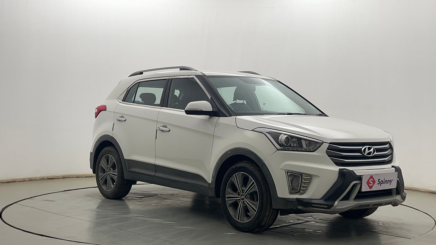 Used 2017 Hyundai Creta SX Plus 1.6 AT Petrol Petrol Automatic exterior RIGHT FRONT CORNER VIEW