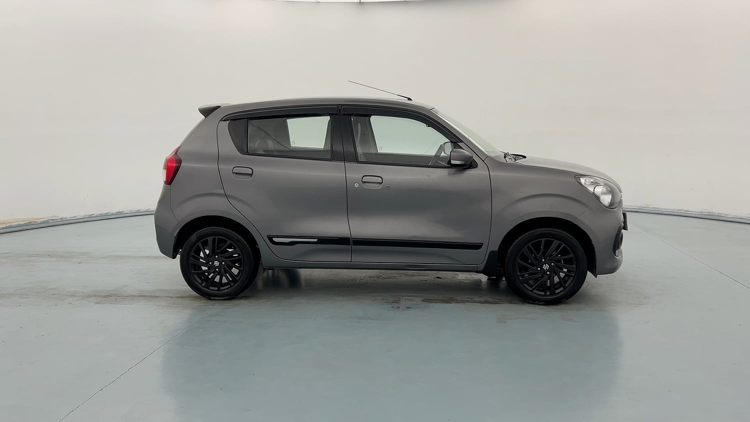 Used 2022 Maruti Suzuki Celerio ZXi Plus Petrol Manual exterior RIGHT SIDE VIEW