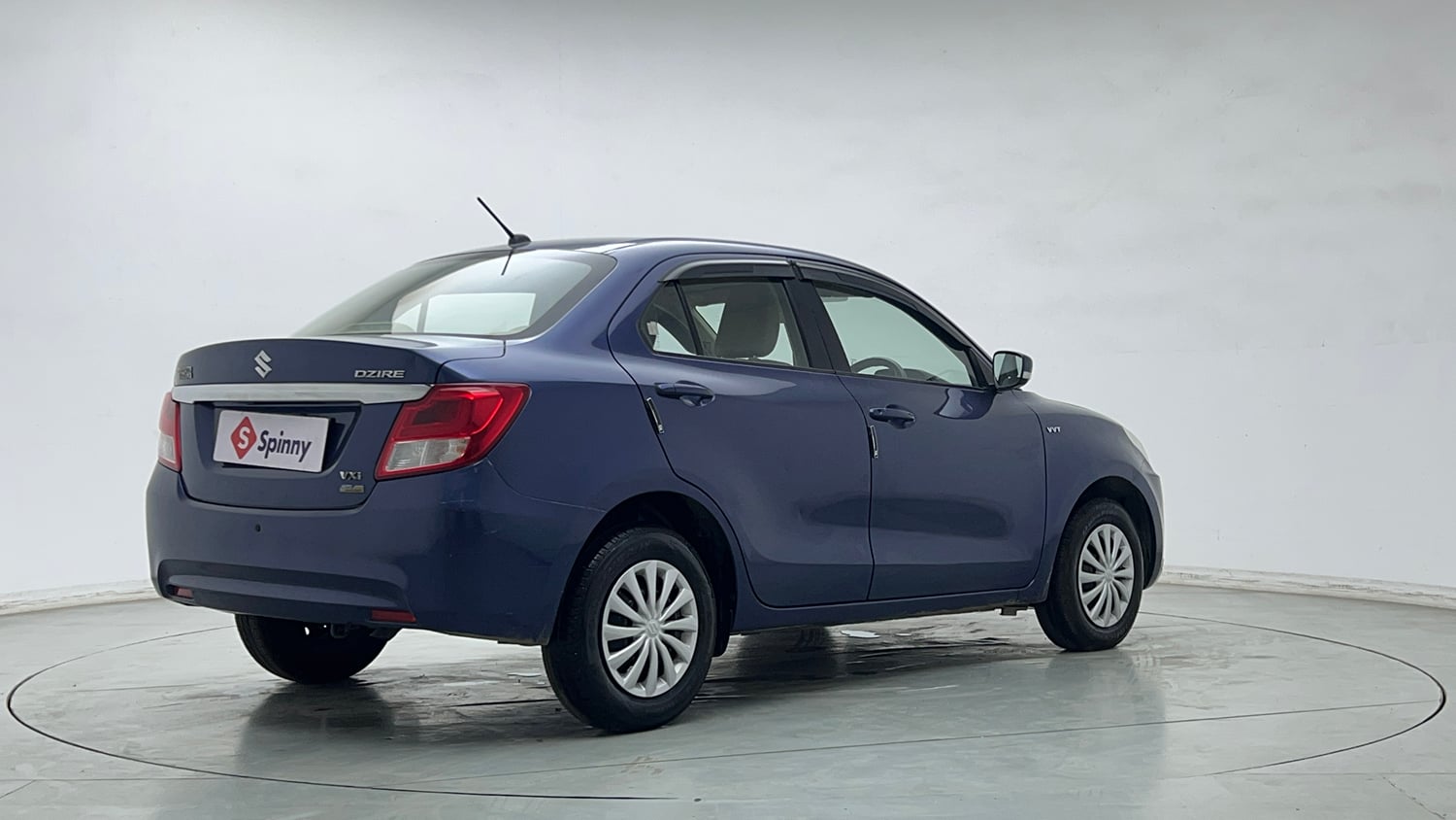 Used 2017 Maruti Suzuki Dzire VXi AMT Petrol Automatic exterior RIGHT REAR CORNER VIEW