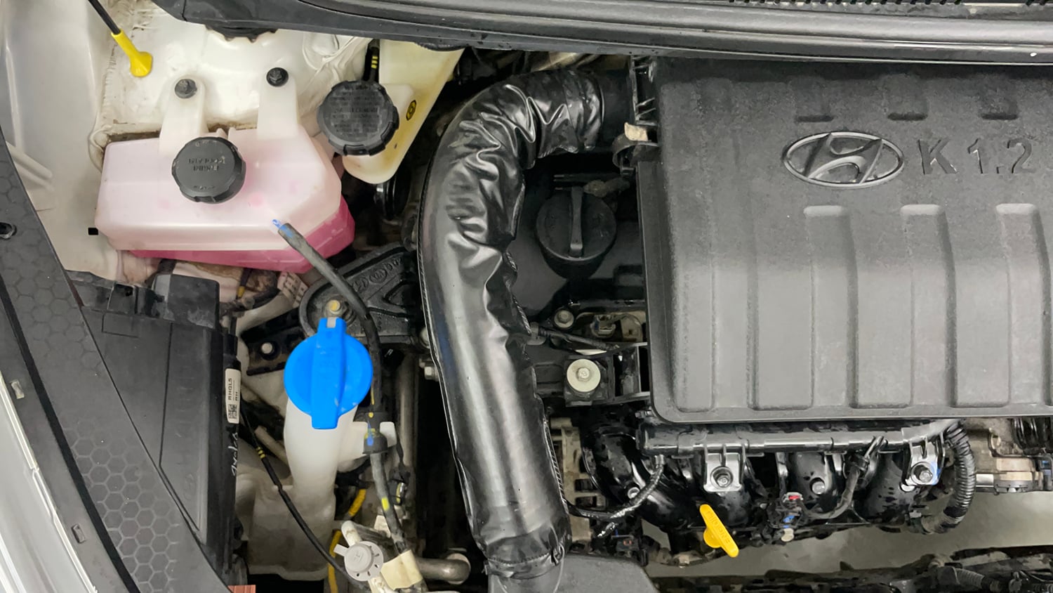 Used 2023 Hyundai Grand i10 Nios Magna 1.2 Kappa VTVT Petrol Manual engine ENGINE RIGHT SIDE VIEW