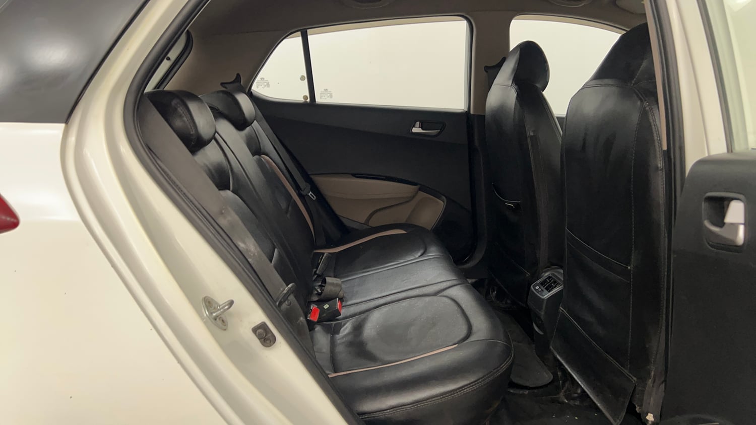 Used 2015 Hyundai Grand i10 Asta 1.2 Kappa VTVT Petrol Manual interior RIGHT SIDE REAR DOOR CABIN VIEW